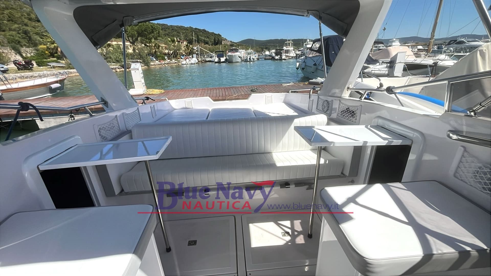 Abbate Tullio Elite 33 + 2x200 Volvo Penta turbo diesel usato - foto hero 4