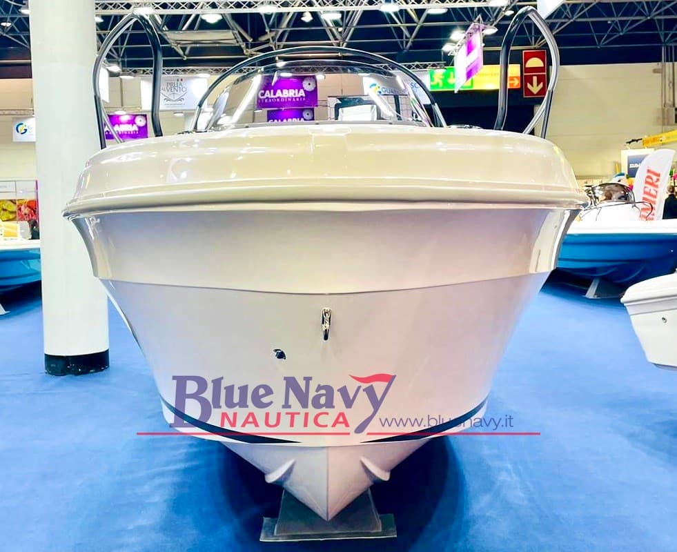 Ranieri Sauvage 22 Limited Edition - Interior View Ranieri Sauvage 22 Limited Edition - Interior View