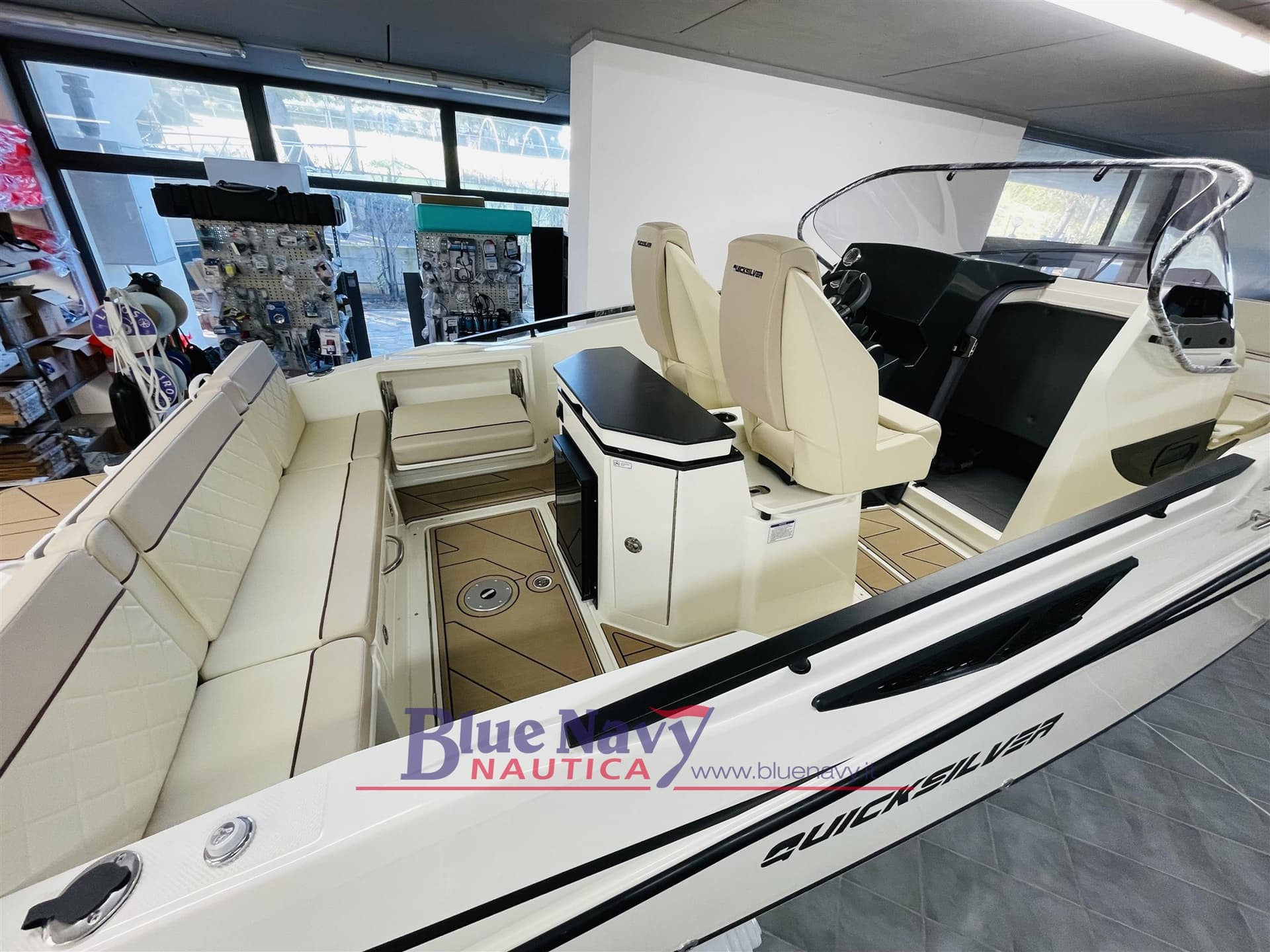 Quicksilver 805 Open+MERCURY 300 VERADO usato - foto hero 6