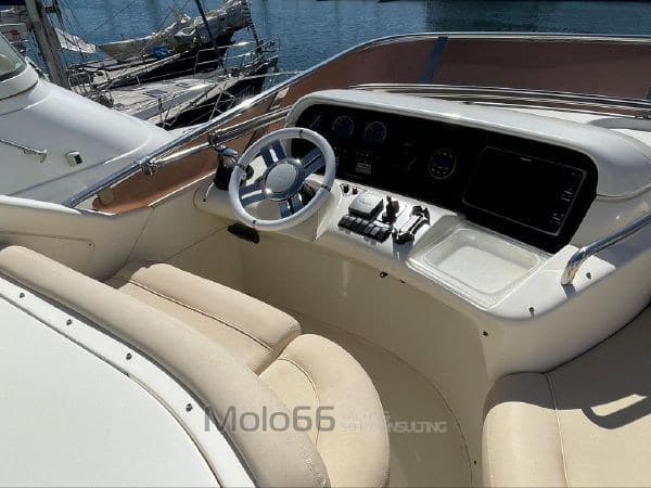 Azimut 55 Flybridge gebraucht - Detail 4