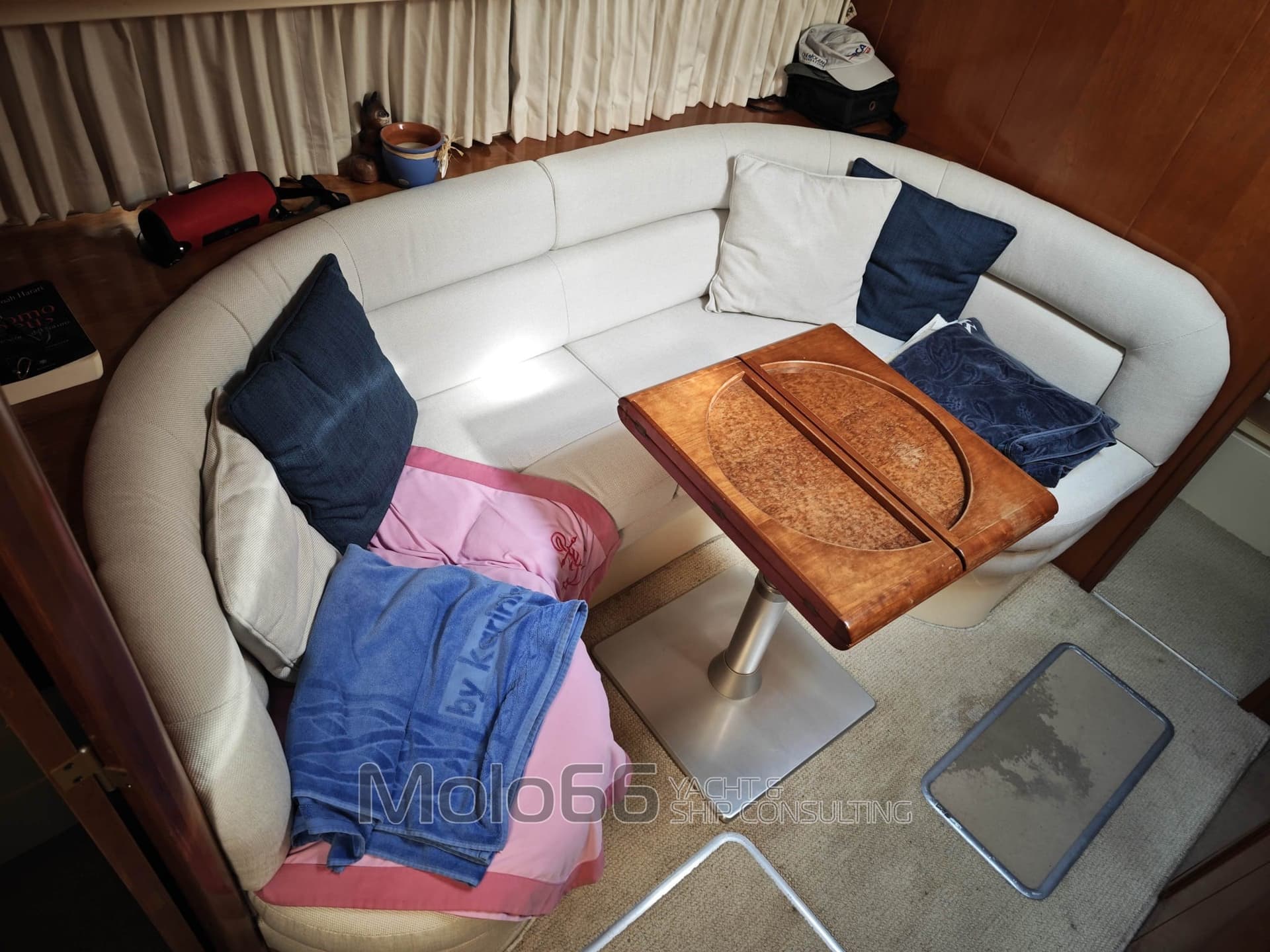 Fairline Targa 37 - Deck View Fairline Targa 37 - Deck View