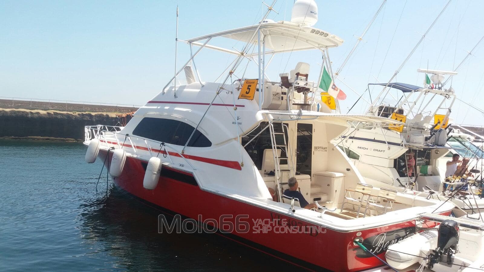 Bertram Yacht 510 Convertible - Interior View Bertram Yacht 510 Convertible - Interior View