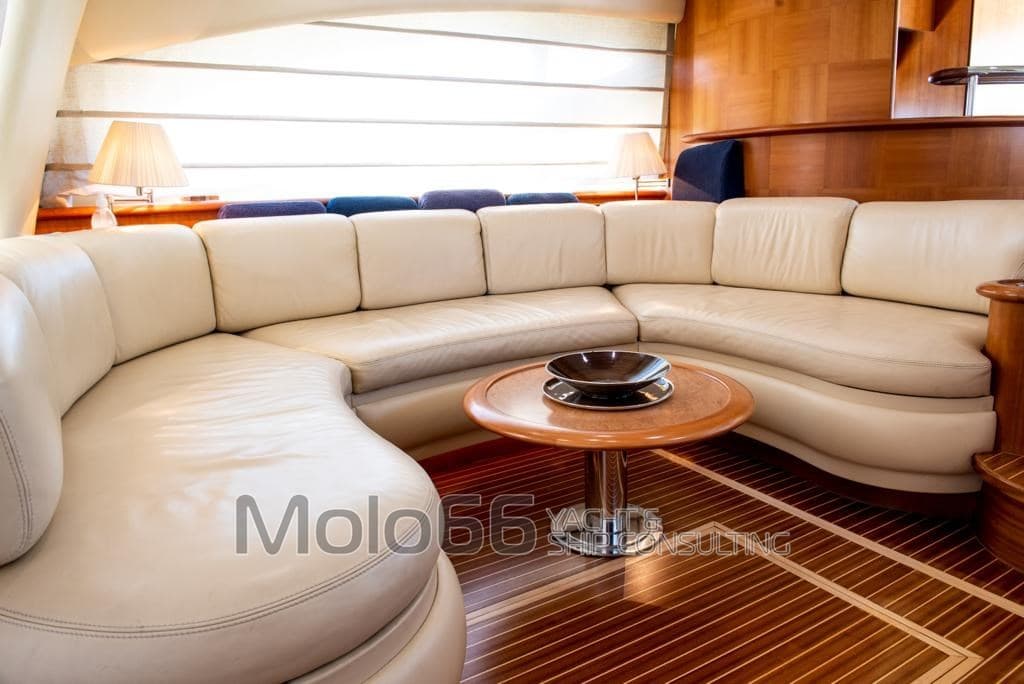 Azimut 62 usato - foto hero 5