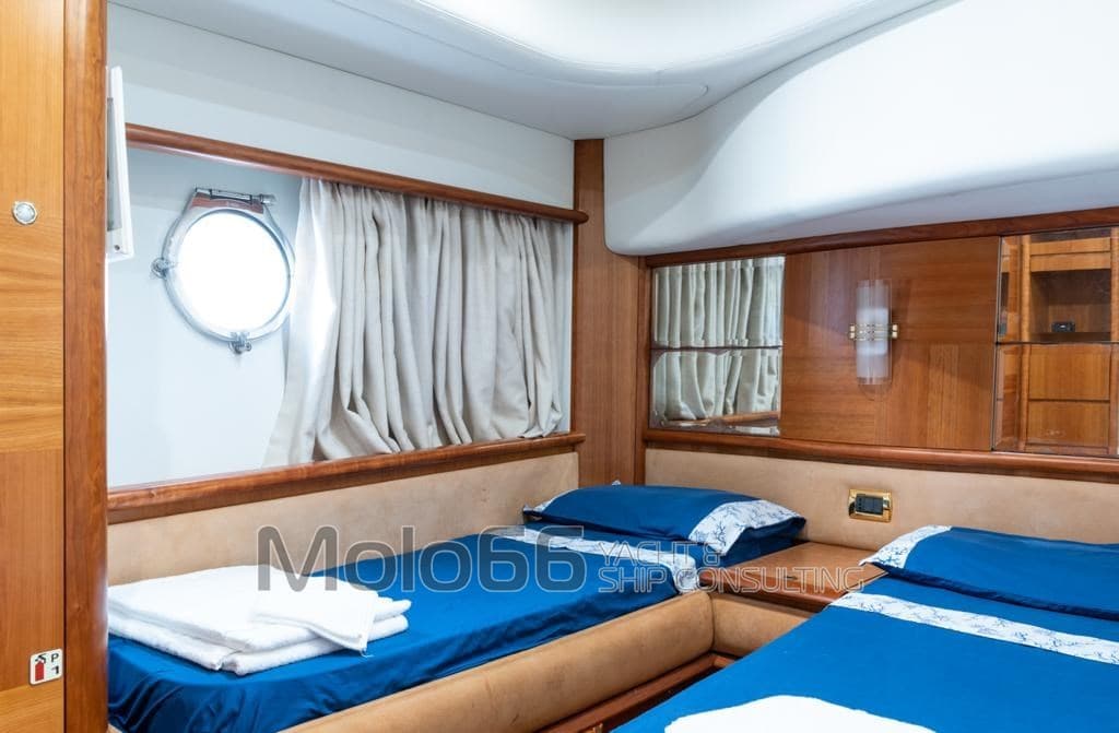 Azimut 62 usato - foto hero 9