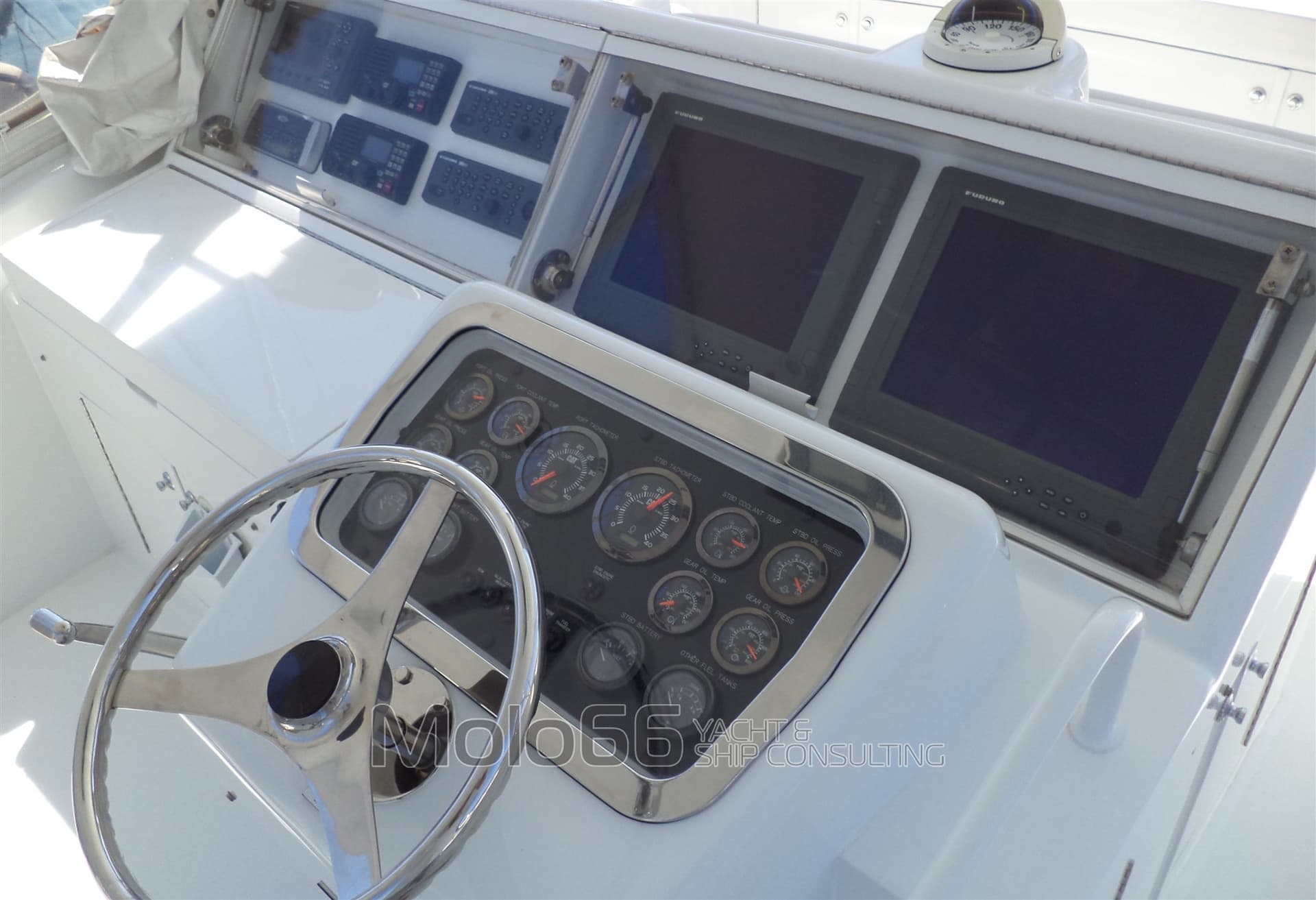 Hatteras 50 Convertible usato - dettaglio 2