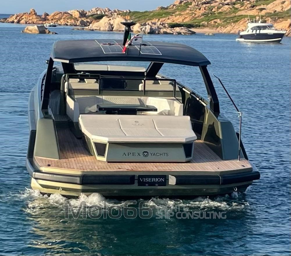 Apex Yachts Apex 60 - Deck View Apex Yachts Apex 60 - Deck View