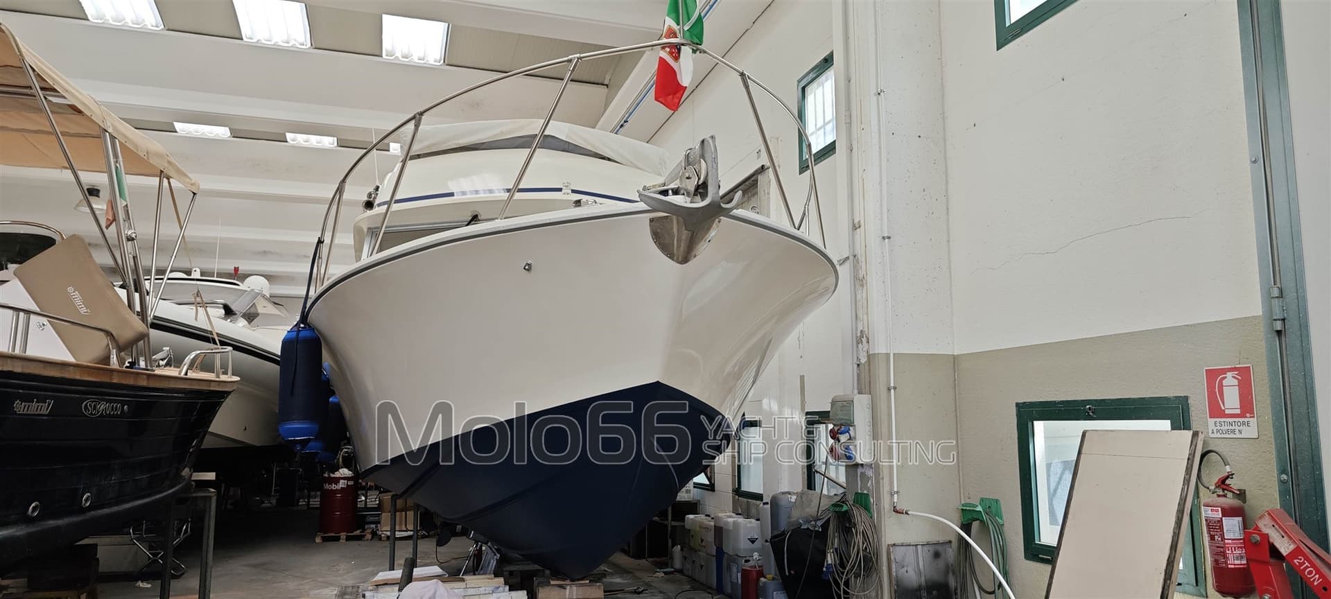 Bertram Yacht 28' Sport Convertible - Main View Bertram Yacht 28' Sport Convertible - Main View