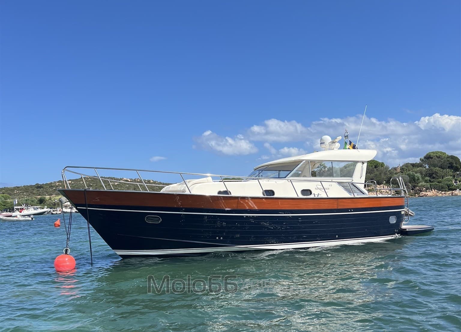 Apreamare Apreamare 45 Comfort - Detail View 1 Apreamare Apreamare 45 Comfort - Detail View 1