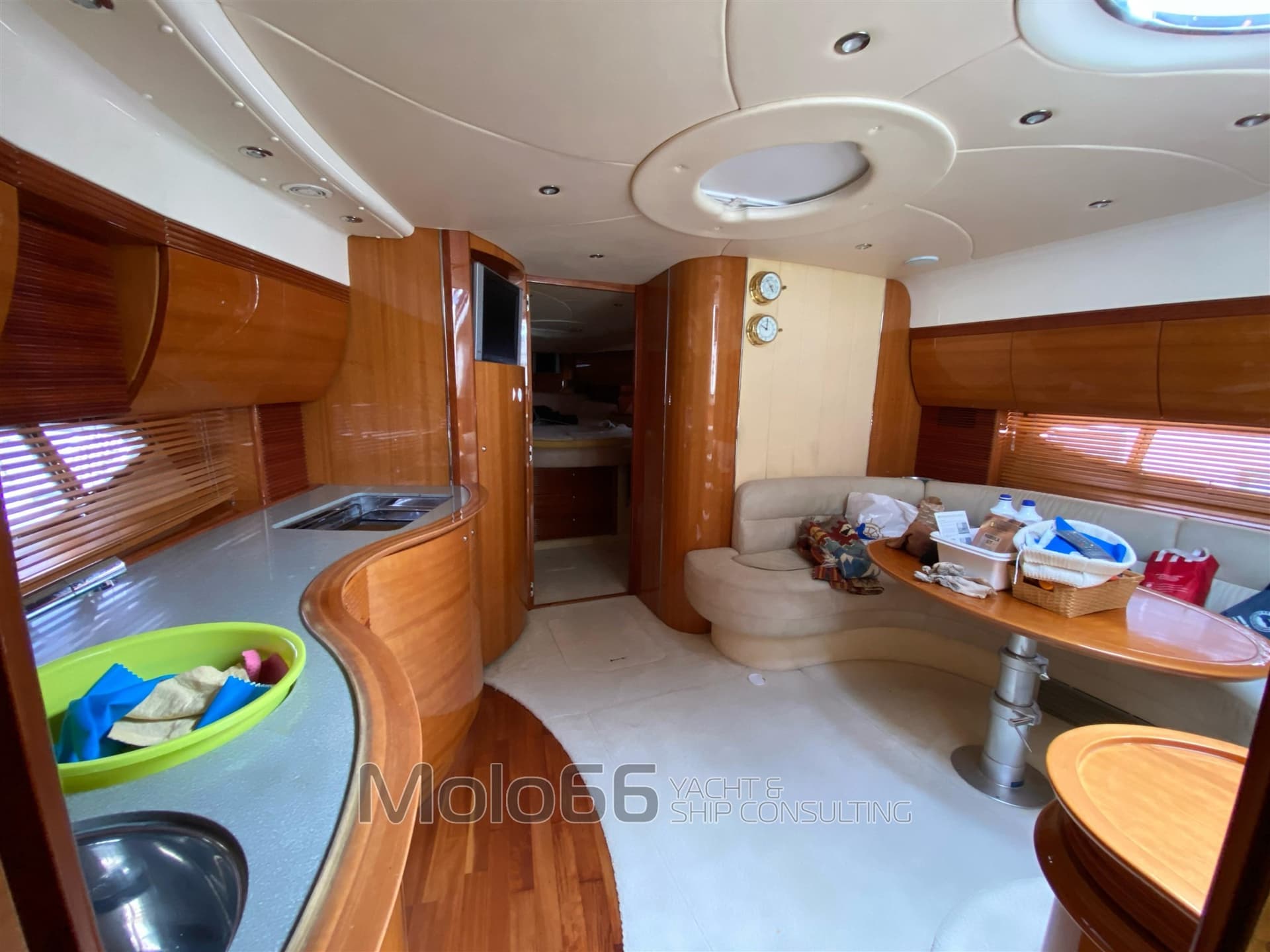 Gobbi Atlantis 47 - Detail View 1 Gobbi Atlantis 47 - Detail View 1