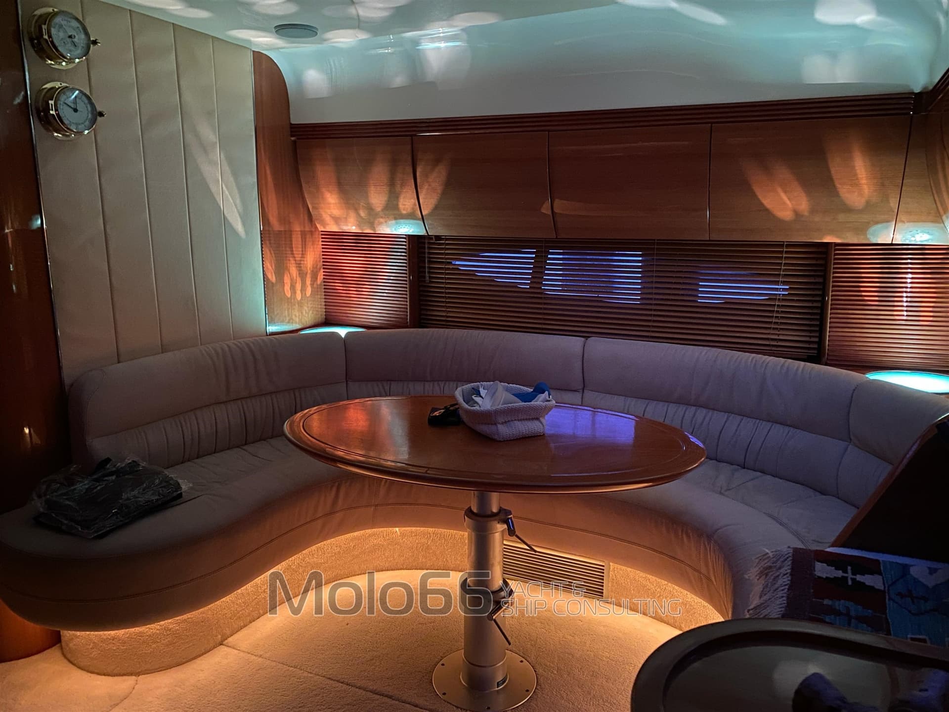 Gobbi Atlantis 47 - Interior View Gobbi Atlantis 47 - Interior View