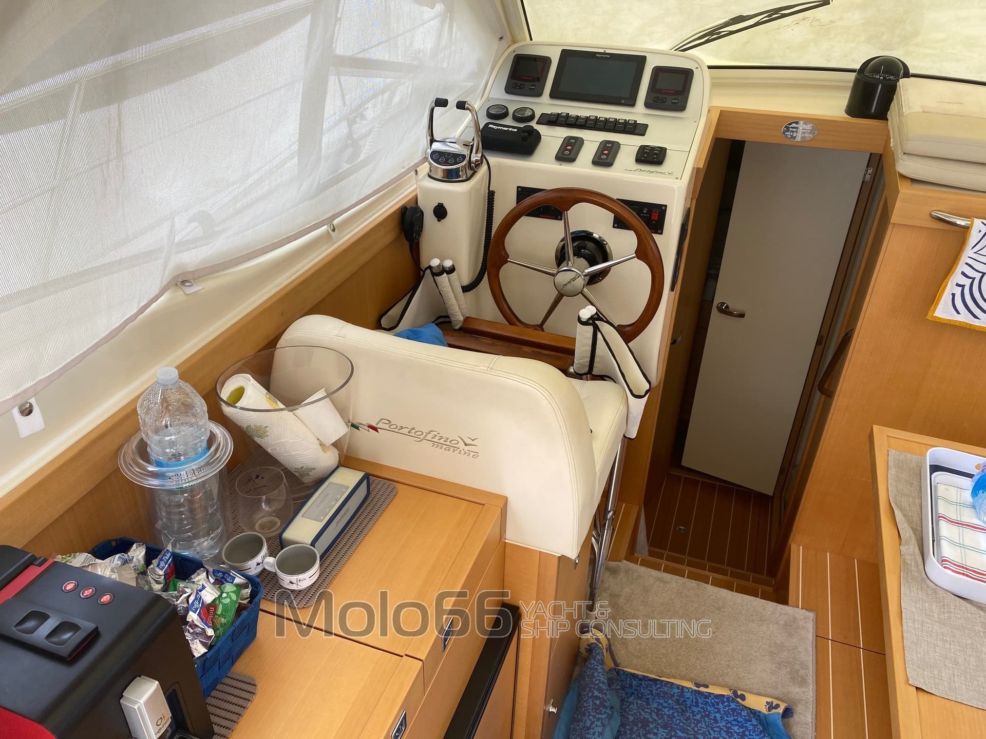 Portofino Marine 10 Cabin - Interior View Portofino Marine 10 Cabin - Interior View