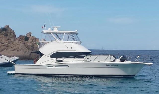 Riviera Marine 47 G2 Flybridge - Main View Riviera Marine 47 G2 Flybridge - Main View