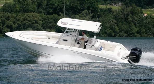Boston Whaler Outrage 320 - Main View Boston Whaler Outrage 320 - Main View