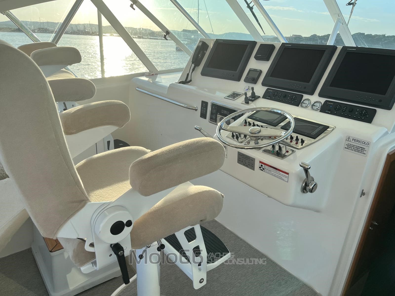 Cabo 52 Express - Deck View Cabo 52 Express - Deck View