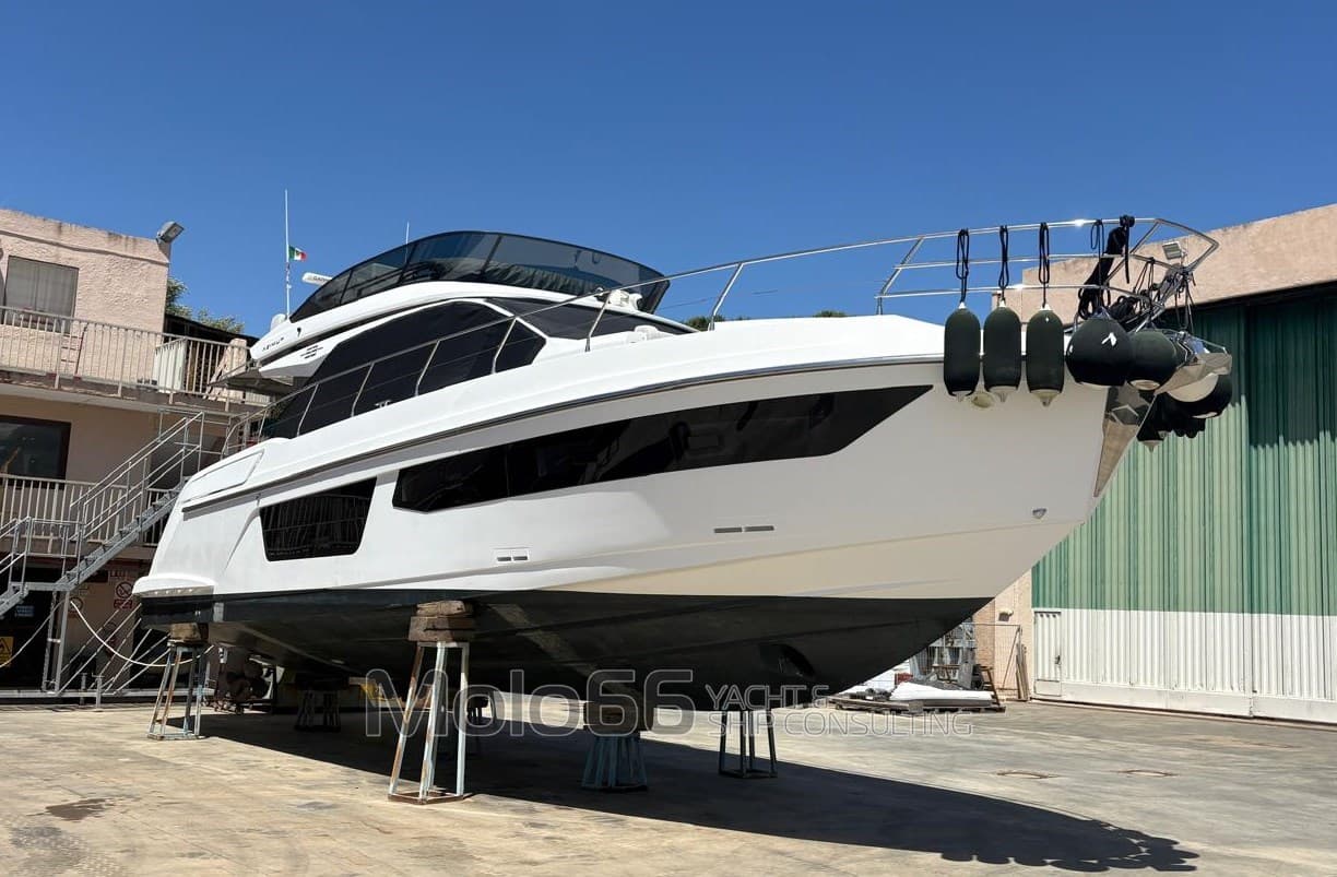 Azimut 53 Flybridge gebraucht - Detail 2