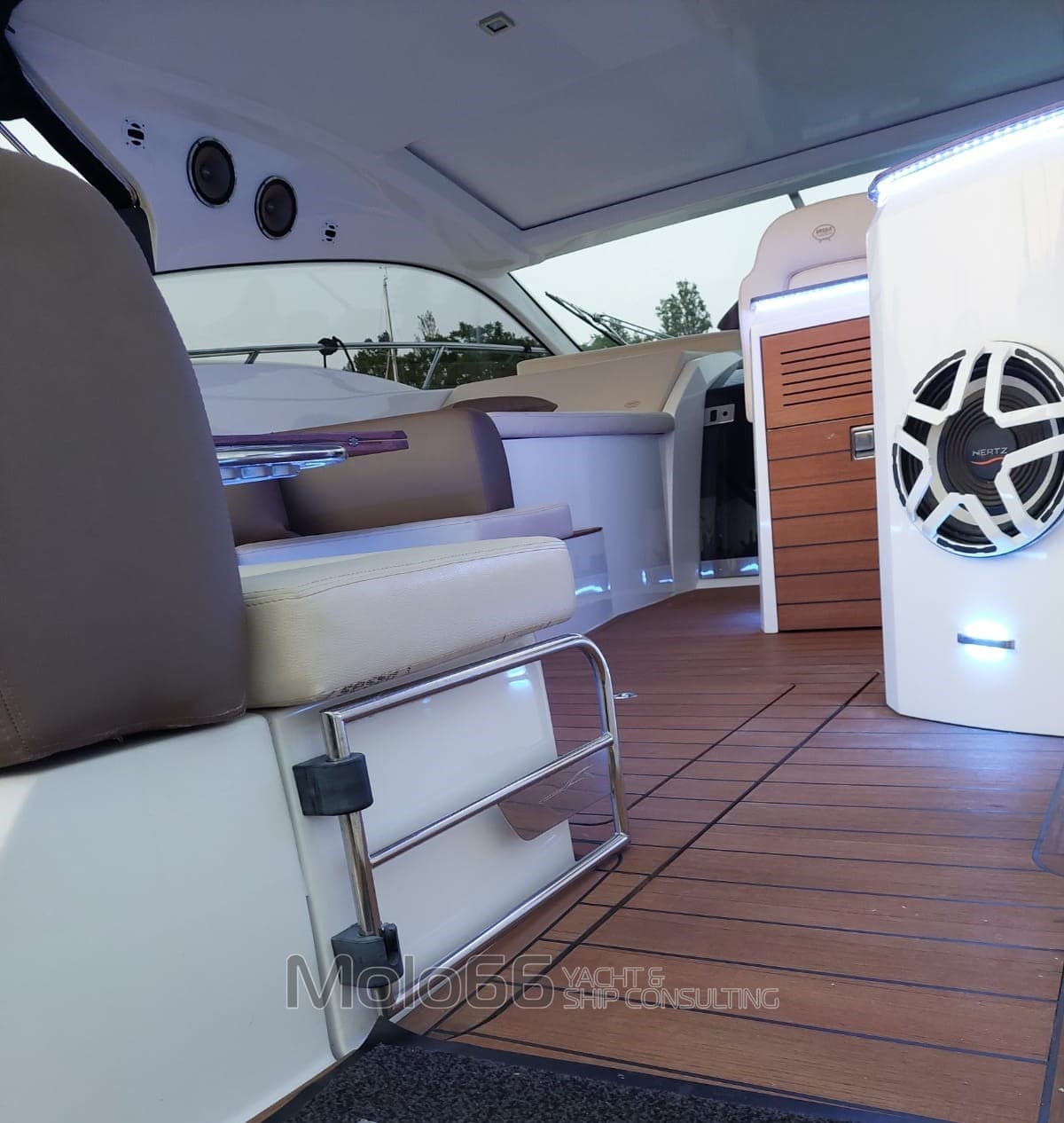 Sessa Marine C38 - Interior View Sessa Marine C38 - Interior View