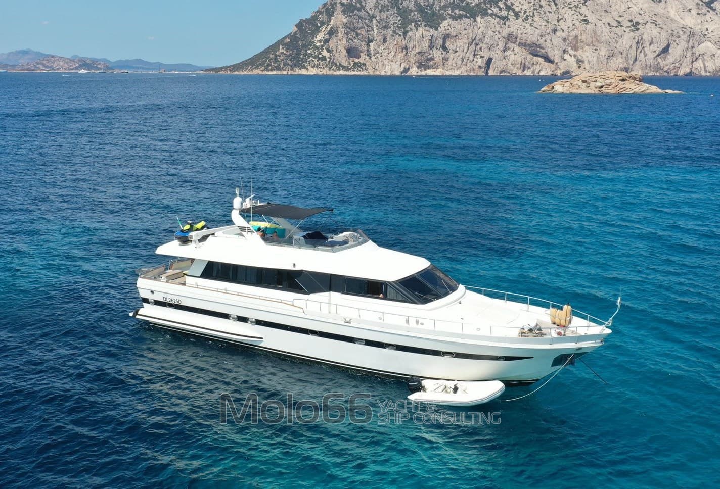 Falcon Yachts Falcon 76 - Main View Falcon Yachts Falcon 76 - Main View