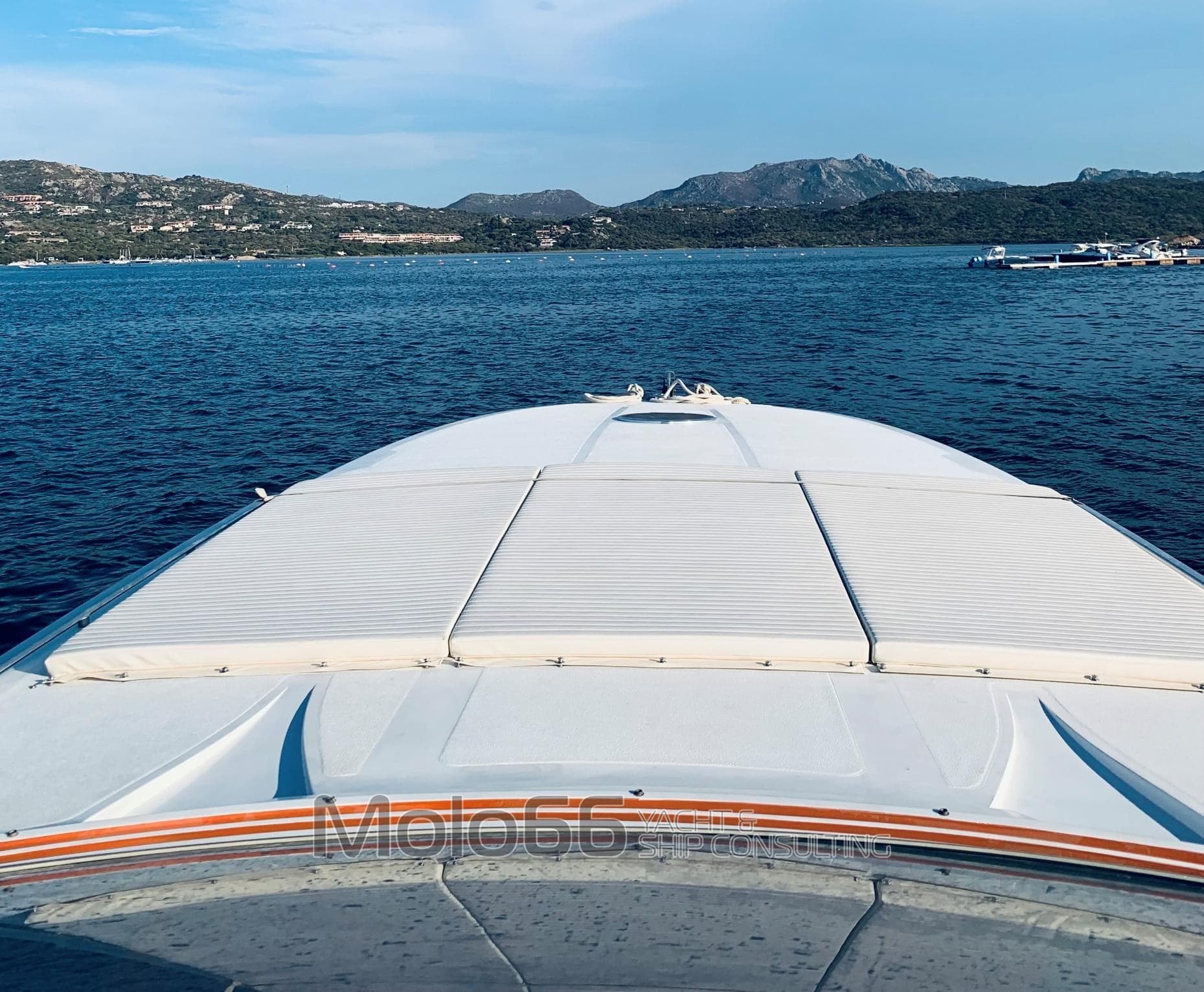 Profilmarine Cherokee 60 - Deck View Profilmarine Cherokee 60 - Deck View