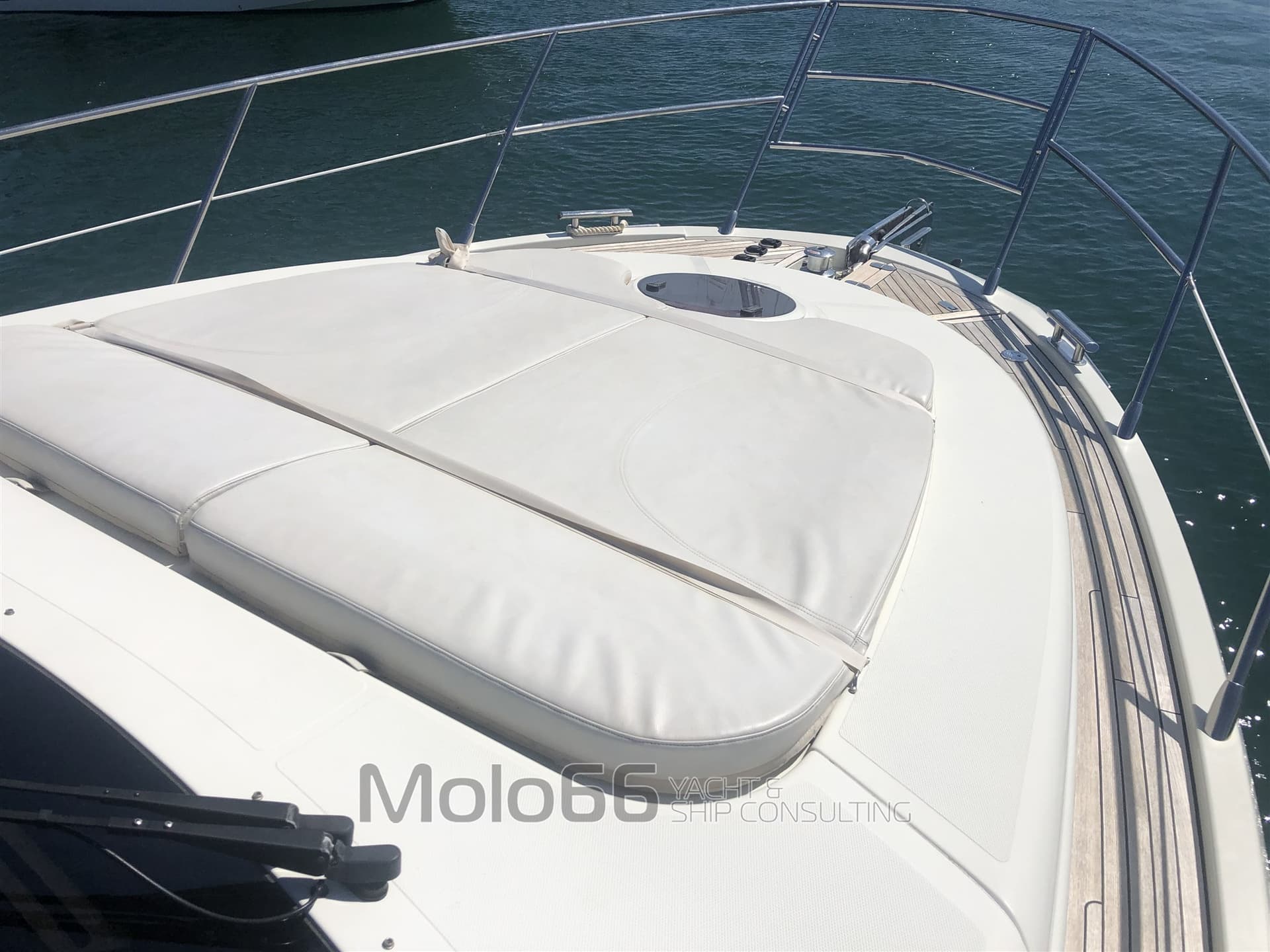 Azimut 43s gebraucht - Detail 3