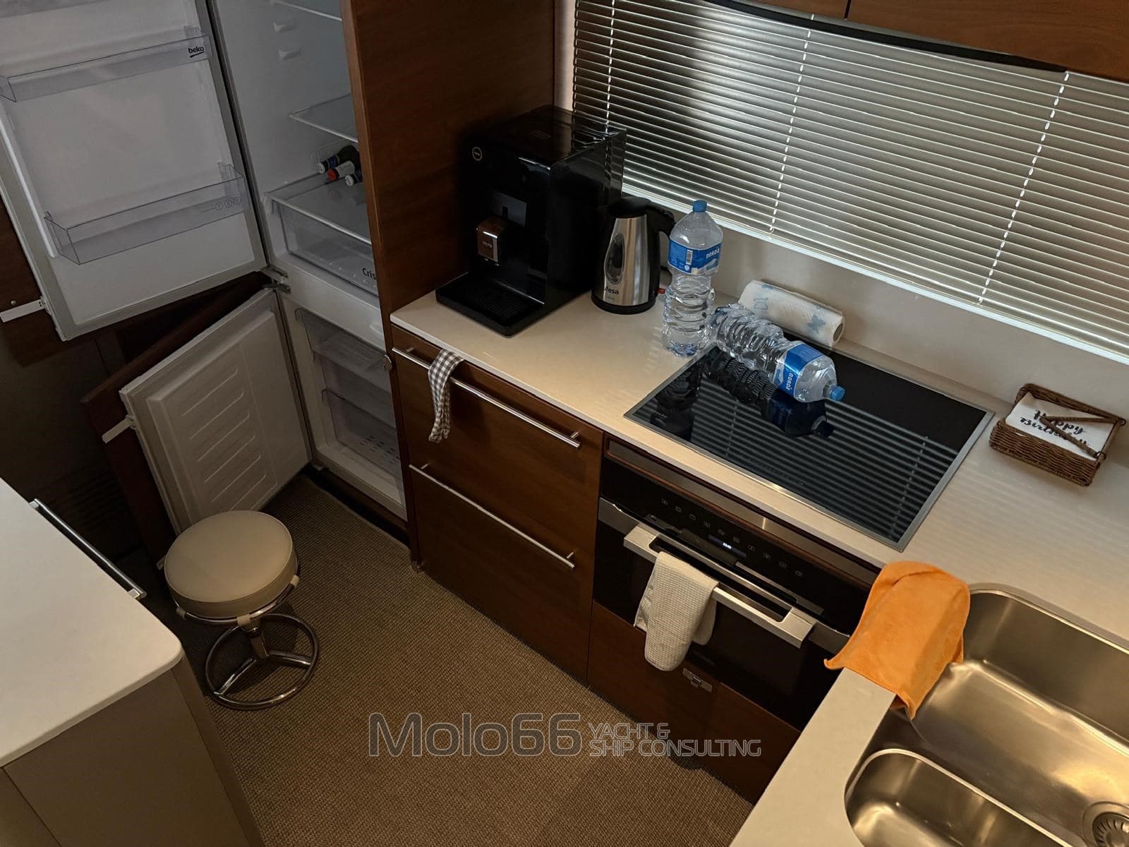 Princess Yachts Y72 usato - foto hero 5
