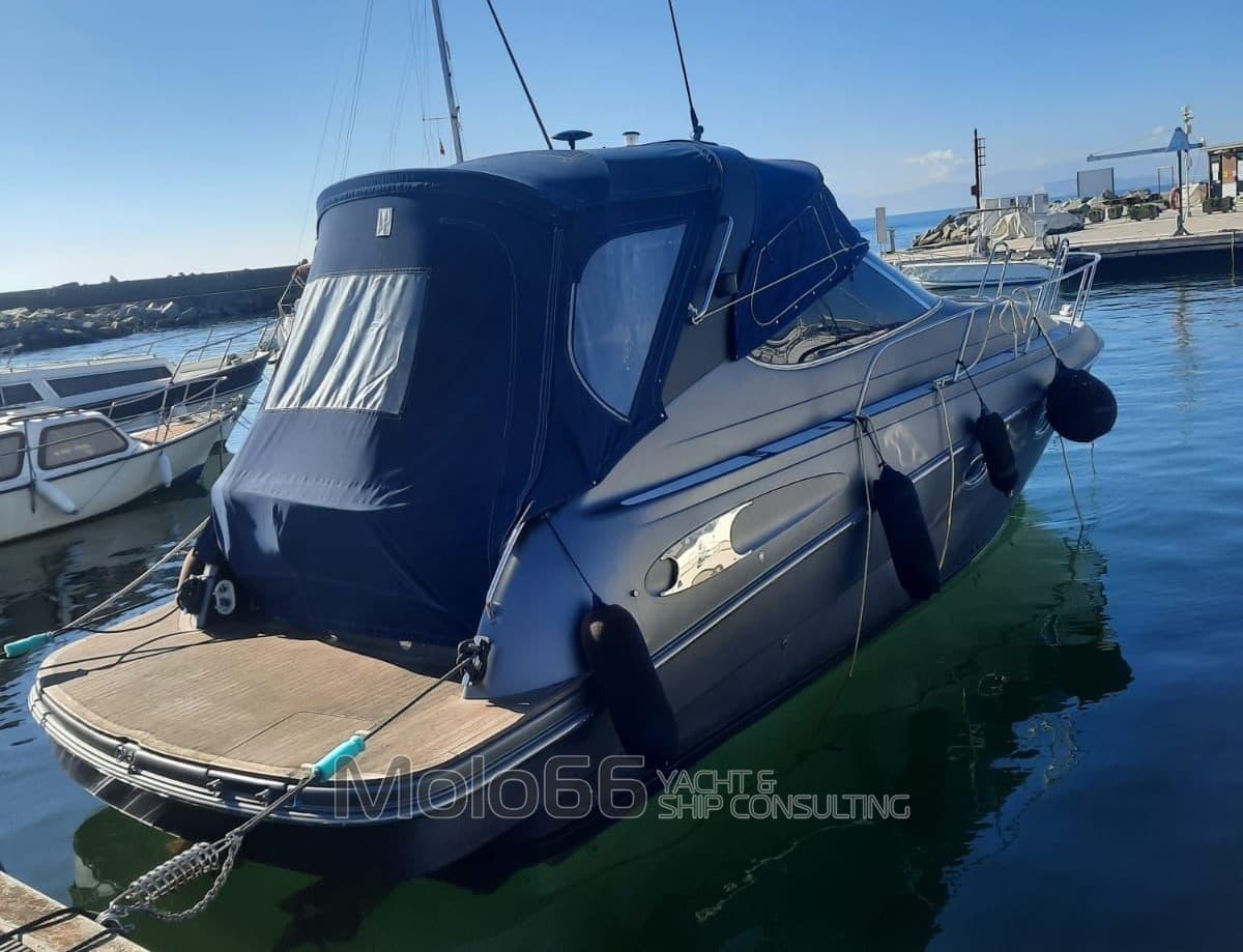 Bavaria 300 Sport Diesel - Main View Bavaria 300 Sport Diesel - Main View