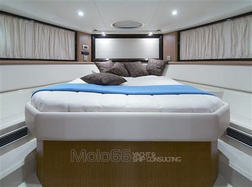 Cantieri di Sarnico Spider 43 - Interior View Cantieri di Sarnico Spider 43 - Interior View