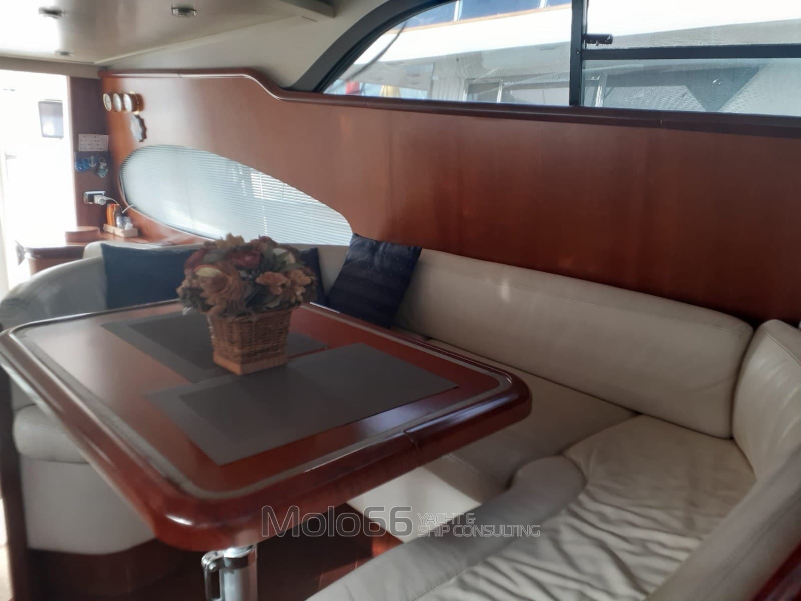 Admiral's Yacht 50 Fly usato - foto hero 11