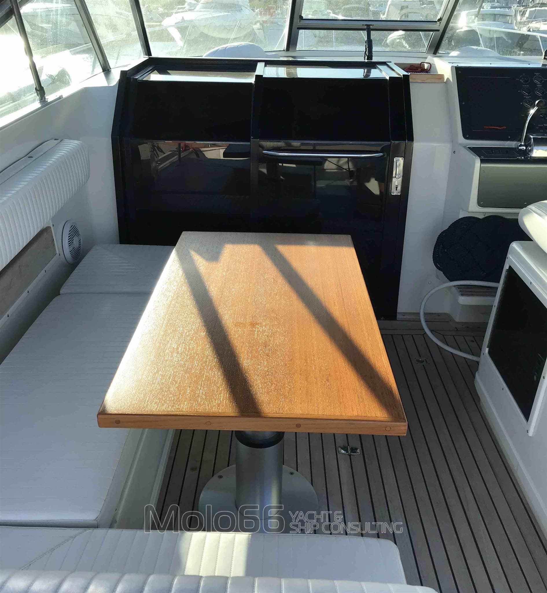 Tiara Yachts 3600 Express Special - Interior View Tiara Yachts 3600 Express Special - Interior View