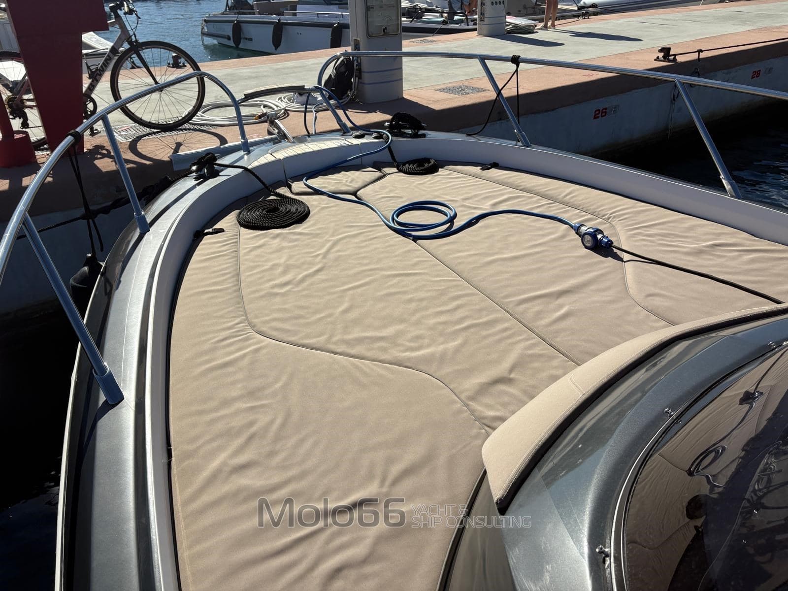 Sessa Marine Key Largo 28 - Detail View 1 Sessa Marine Key Largo 28 - Detail View 1