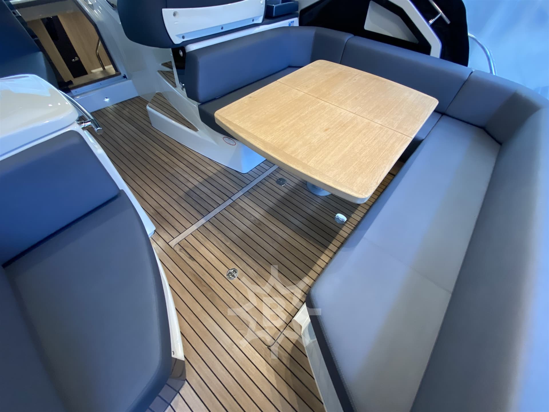 Cranchi M44 Ht gebraucht - Detail 3
