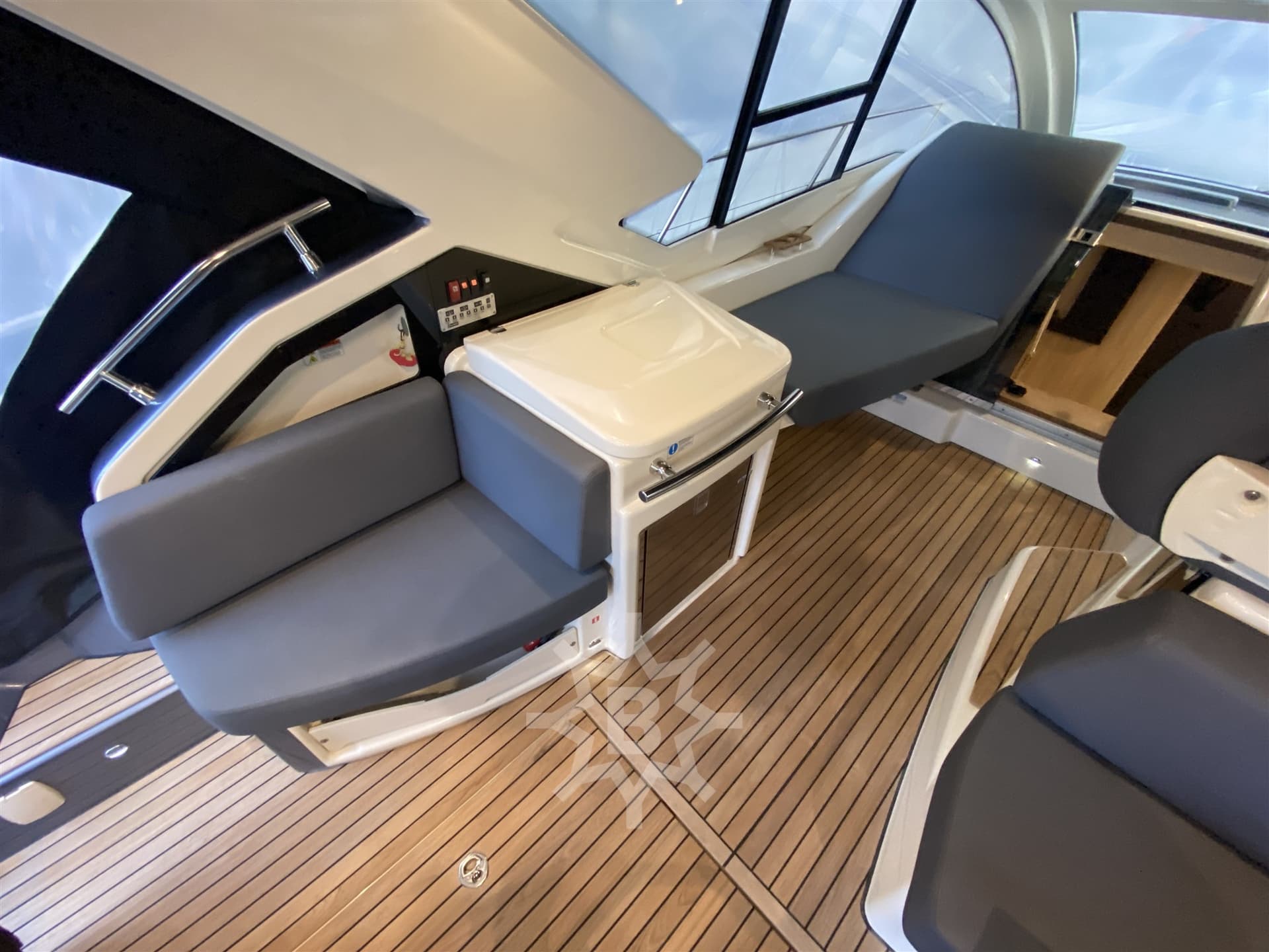 Cranchi M44 Ht gebraucht - Detail 4
