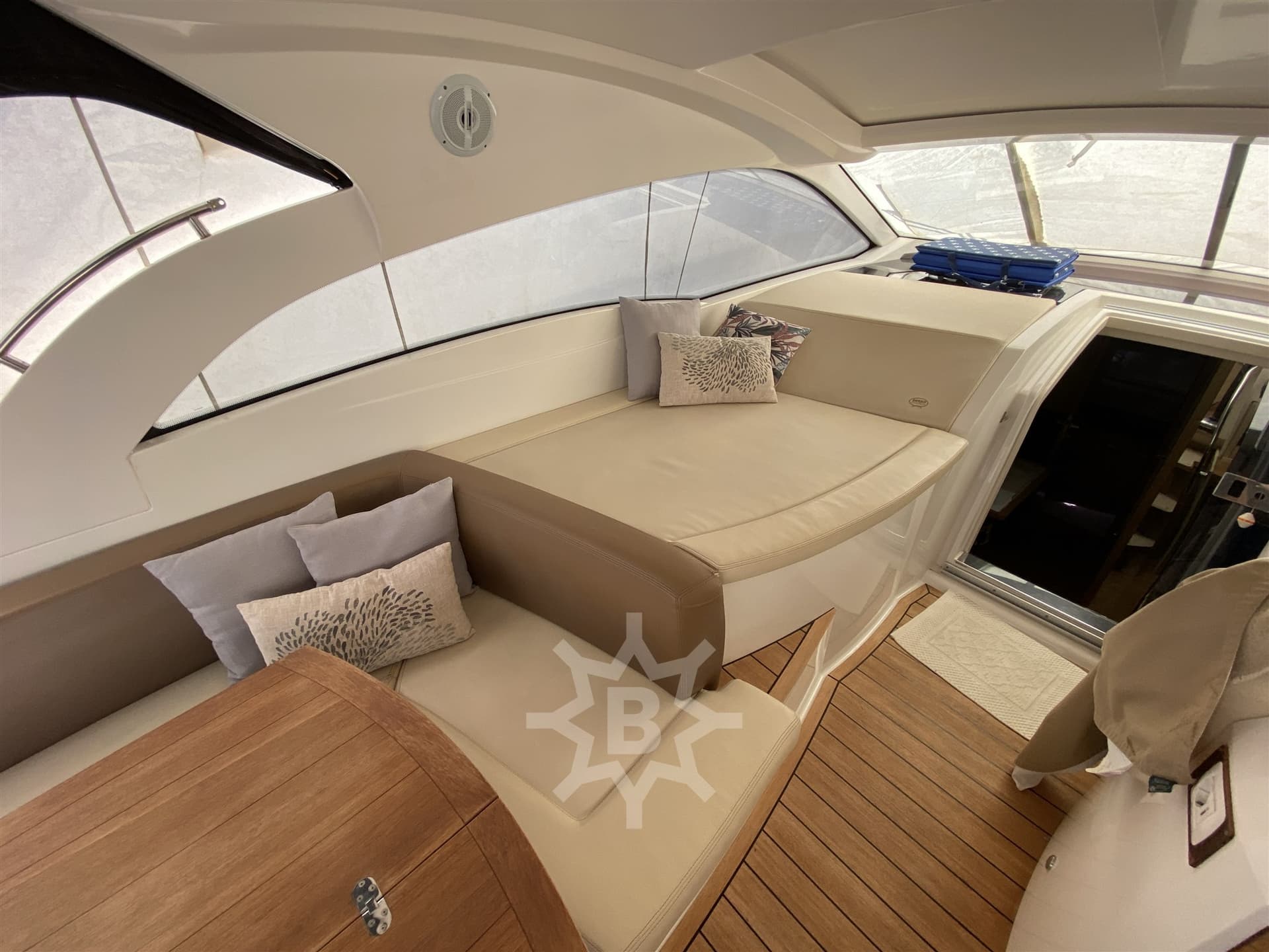 Sessa Marine C38 gebraucht - Hauptbild 5
