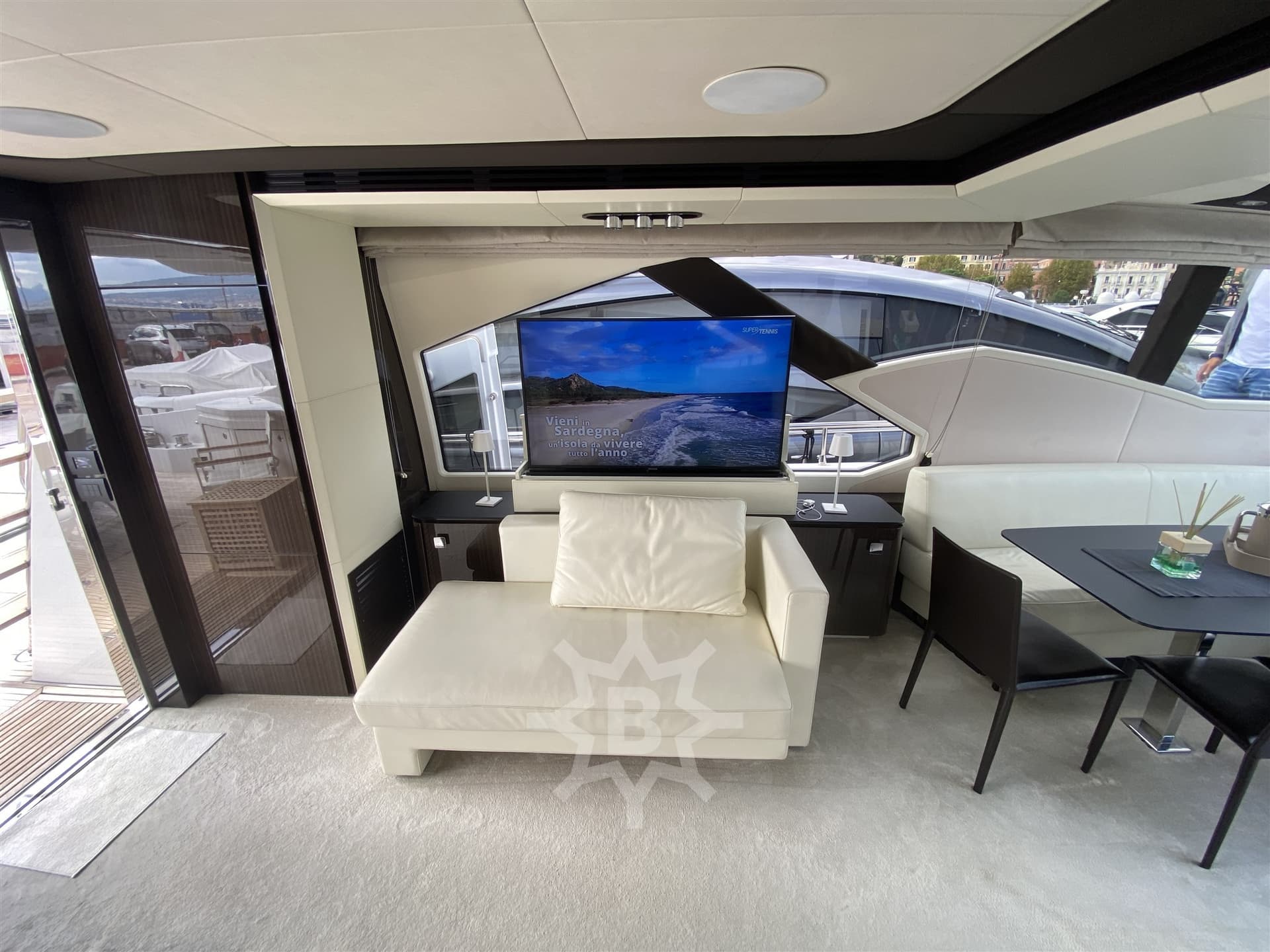 Azimut 77S gebraucht - Hauptbild 10