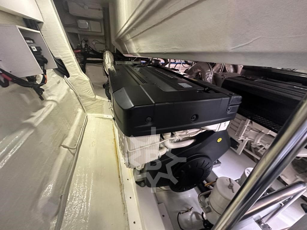 Azimut 77S gebraucht - Hauptbild 22