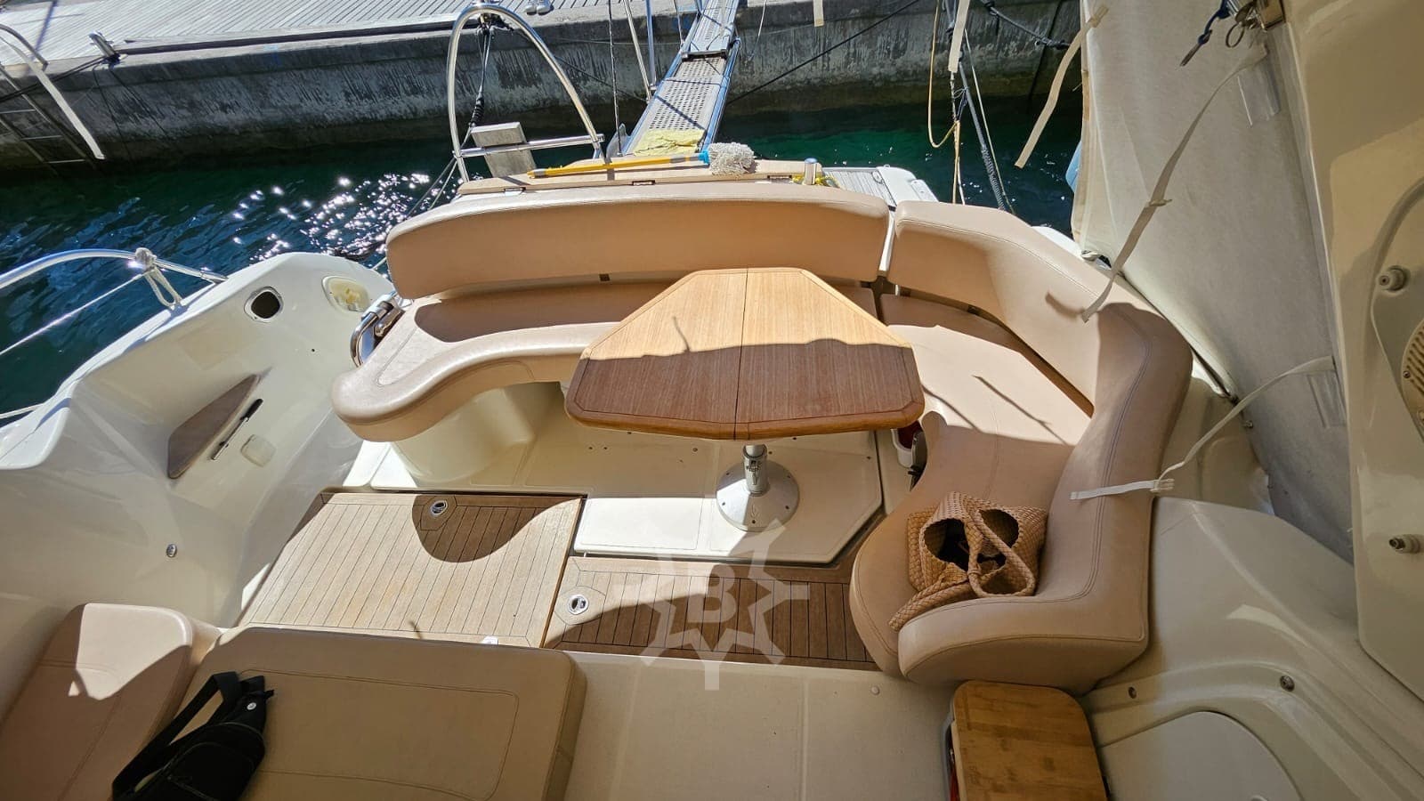 Cranchi Zaffiro 36 used - detail 4