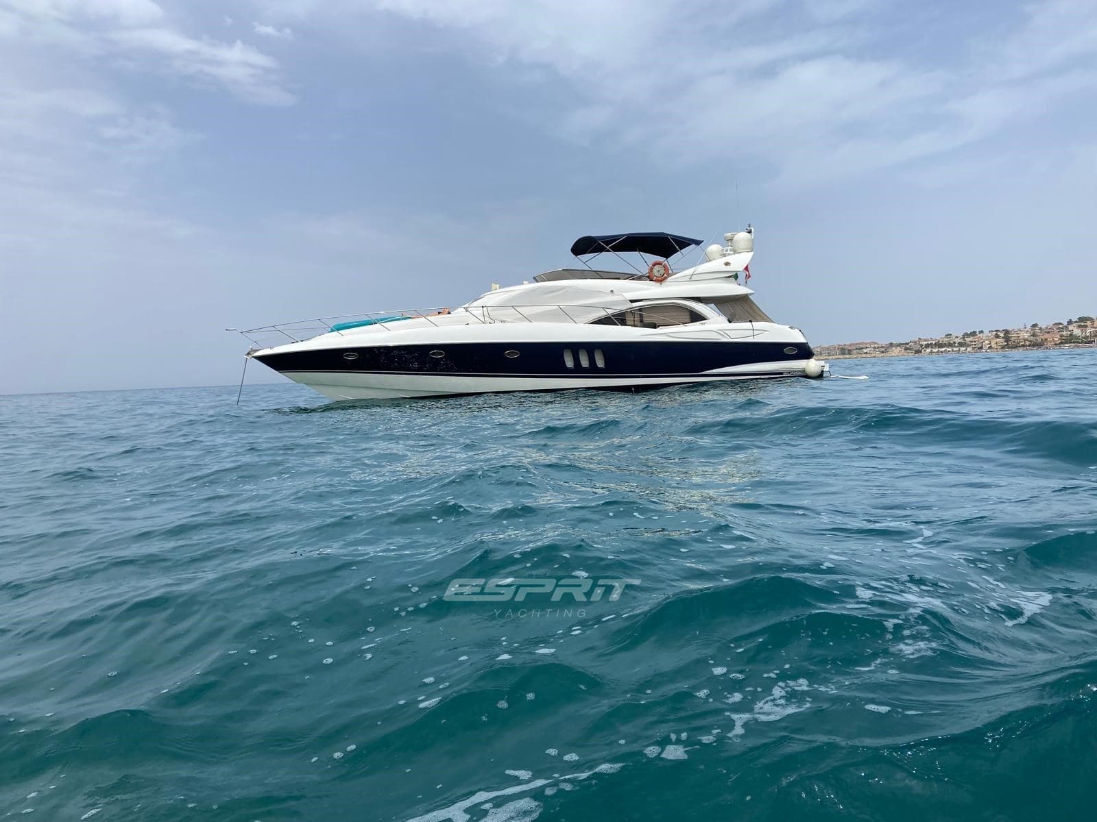 Sunseeker Manhatten 64 - Interior View Sunseeker Manhatten 64 - Interior View