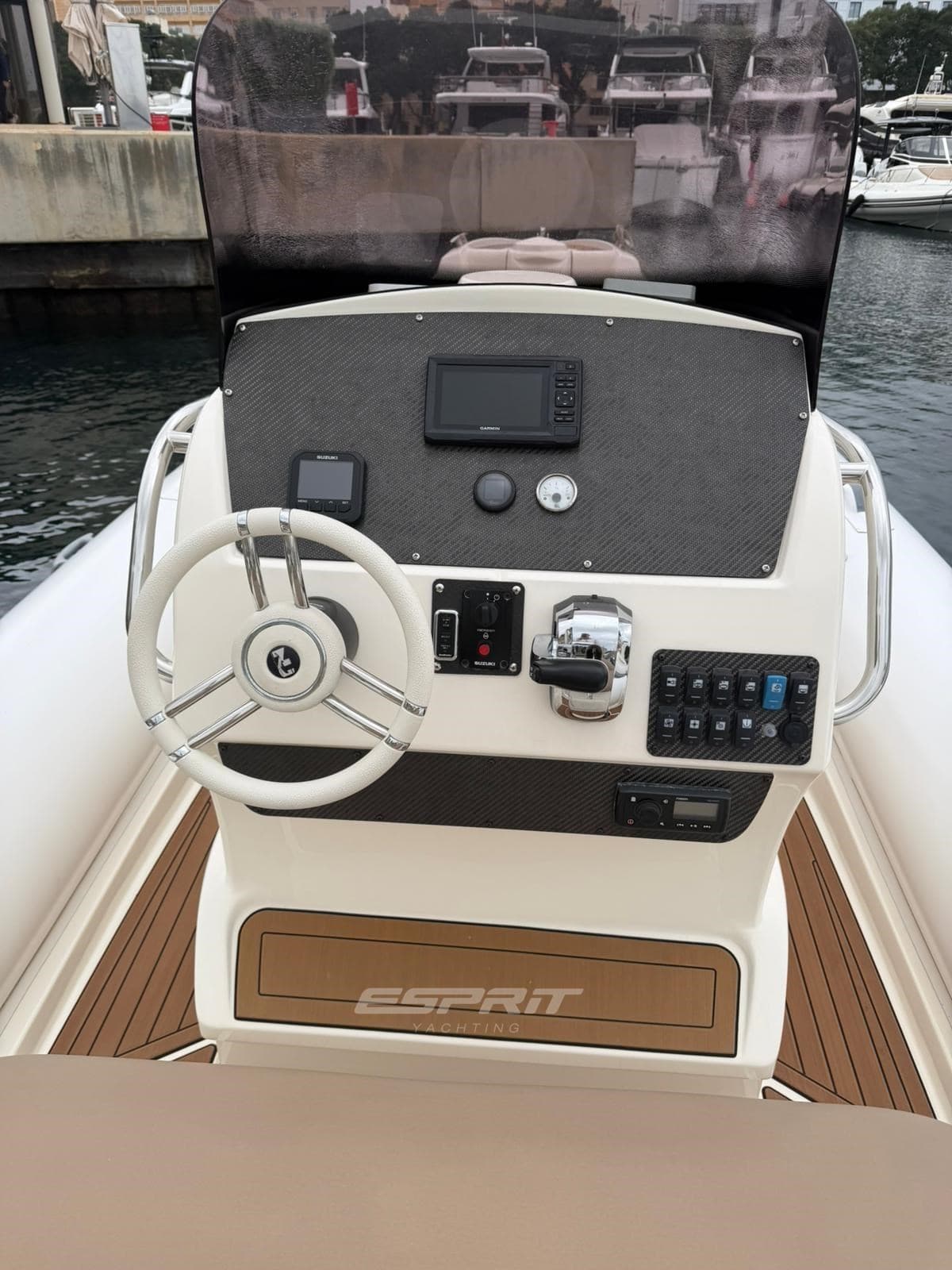 Nuova Jolly Prince 27 - Deck View Nuova Jolly Prince 27 - Deck View