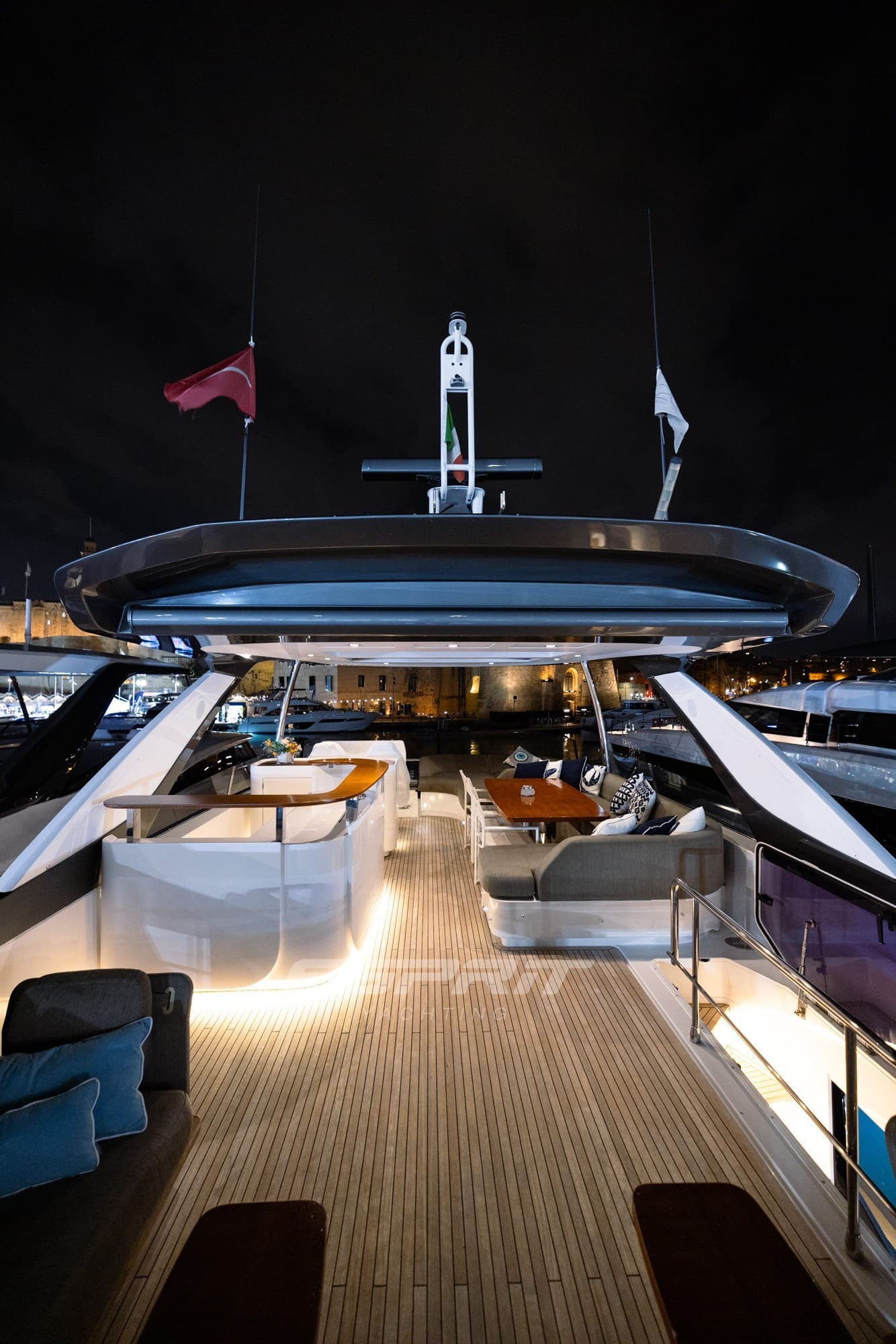 Azimut 78 Fly usato - foto hero 5