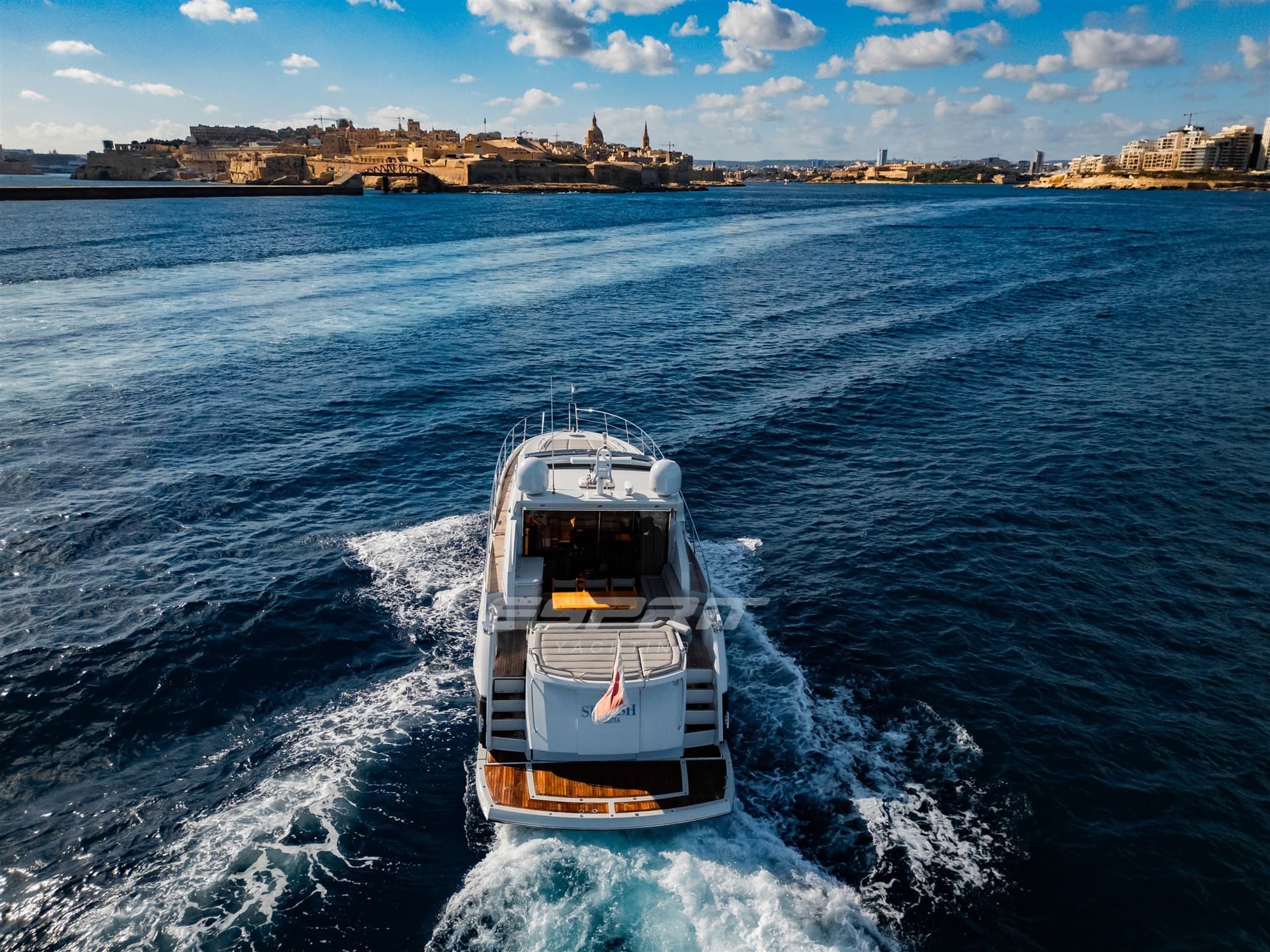 Sunseeker Predator 64 usato - foto hero 3