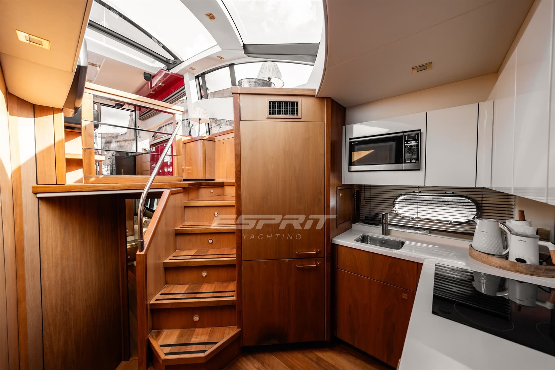 Sunseeker Predator 64 usato - foto hero 12