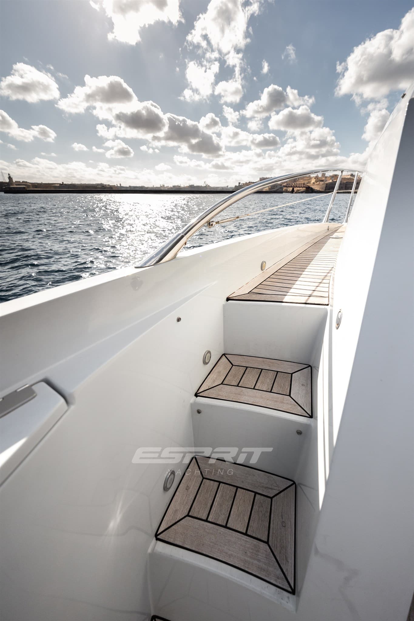 Sunseeker Predator 64 usato - foto hero 19