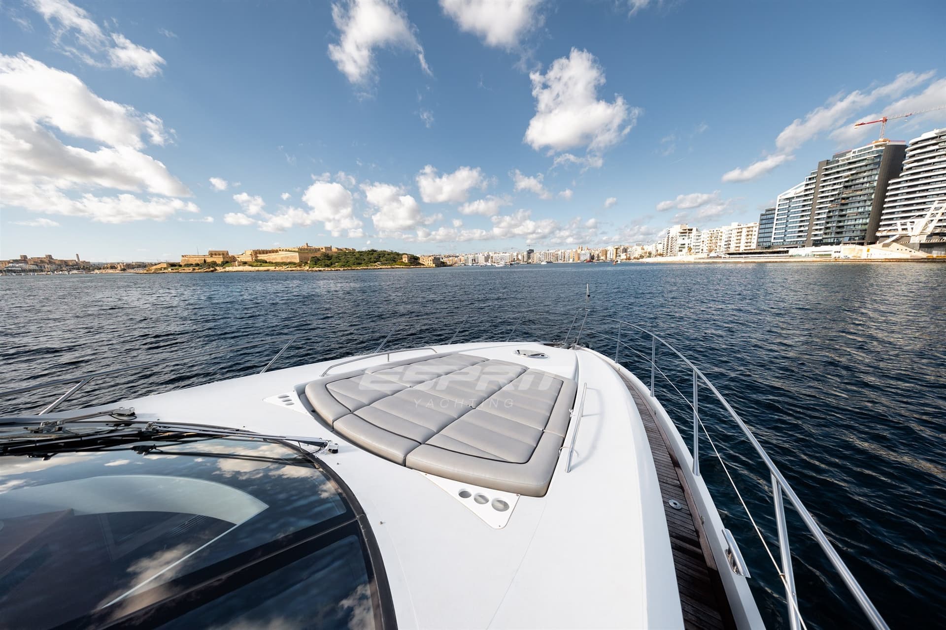 Sunseeker Predator 64 usato - foto hero 20