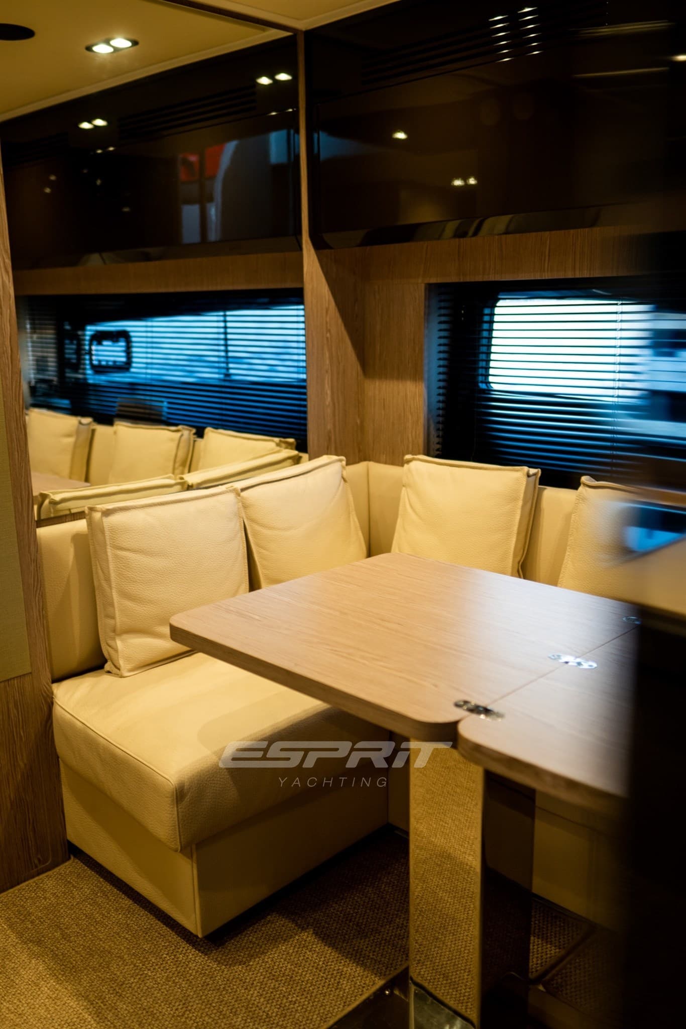 Azimut Atlantis 51 used - hero image 14