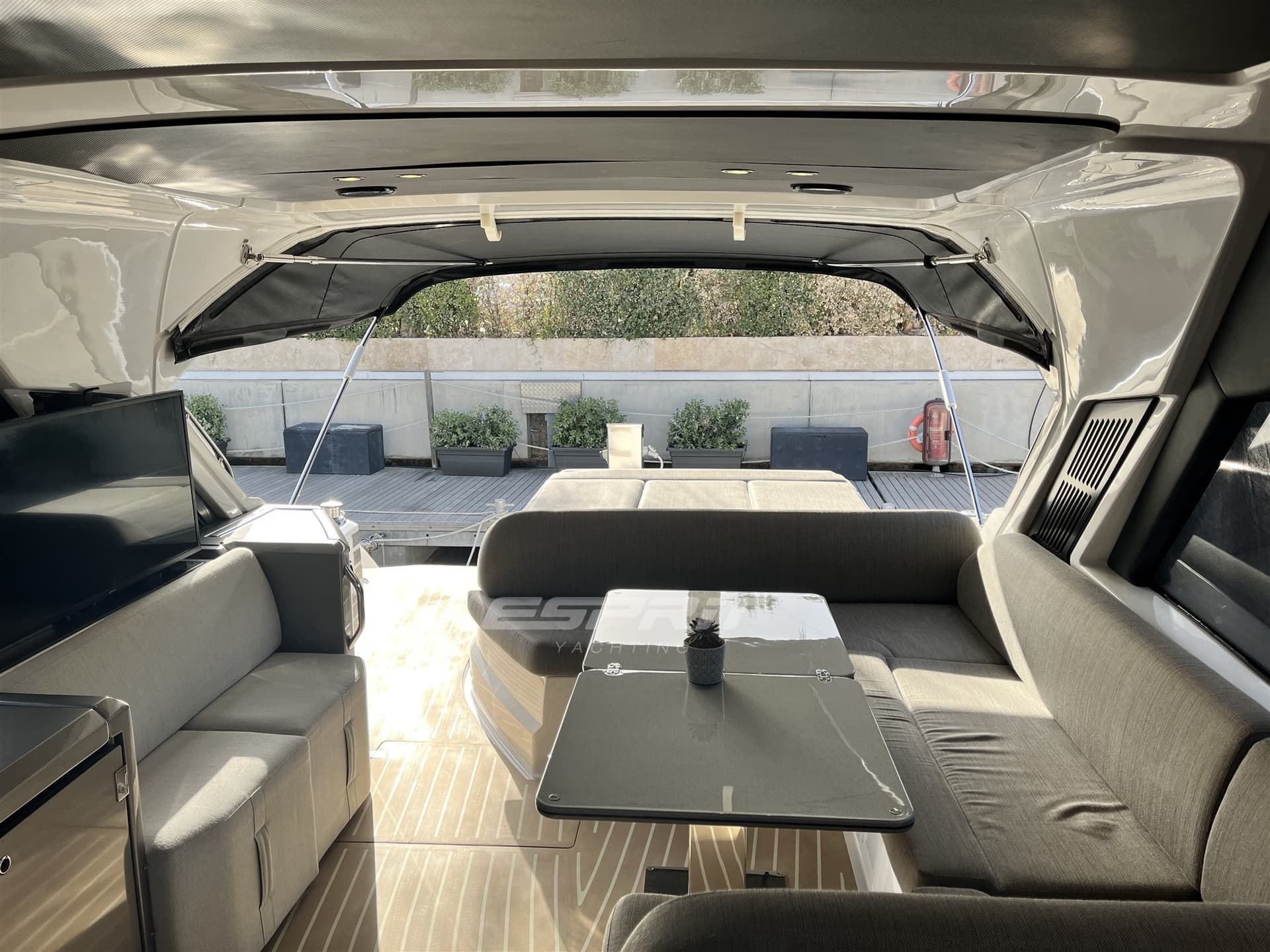 Azimut Atlantis 51 used - hero image 12