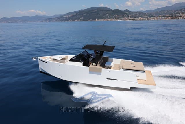 De Antonio Yachts D34 Open gebraucht - Detail 2