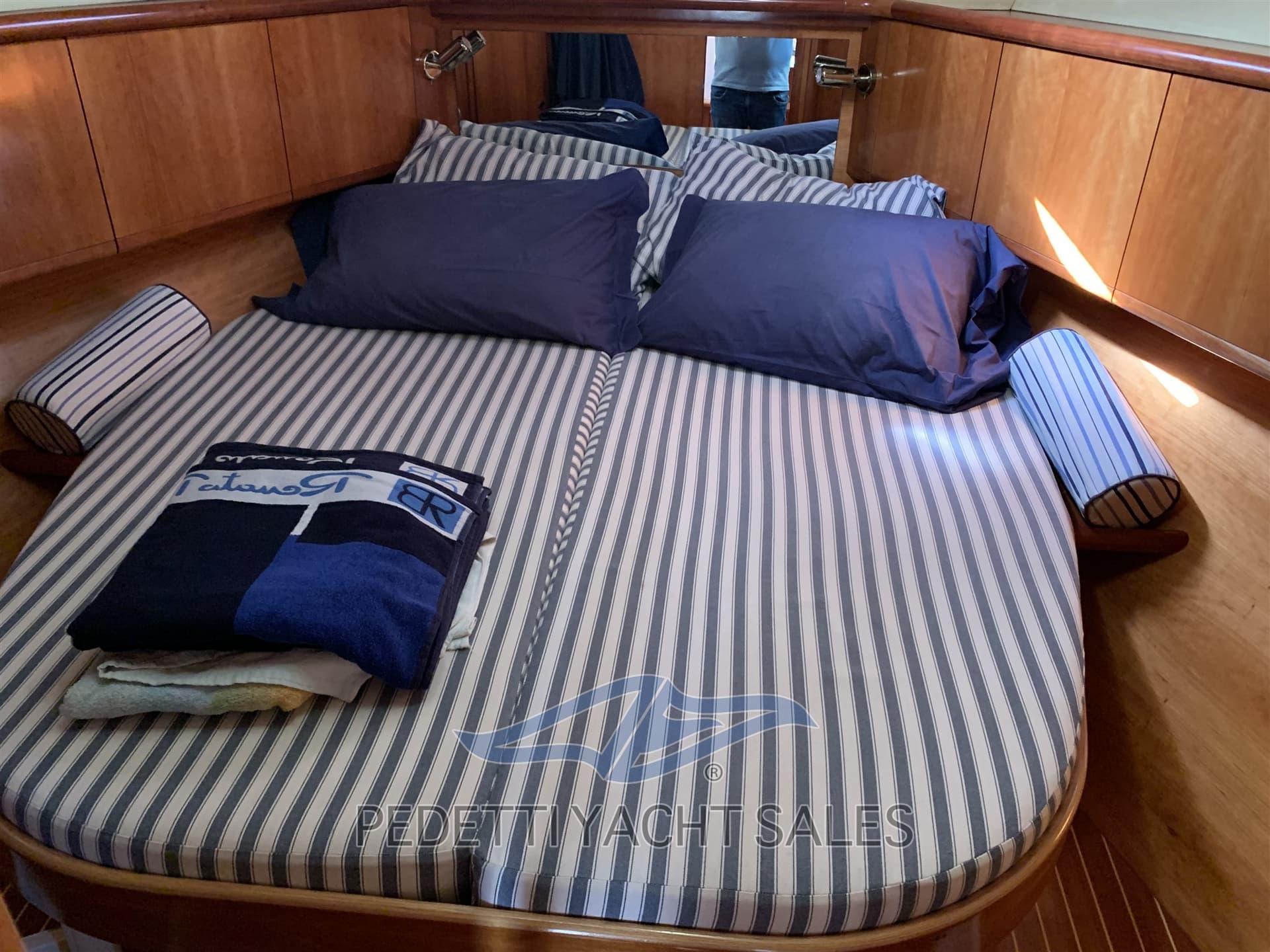Cantieri Estensi 360 GOLDSTAR usato - foto hero 22
