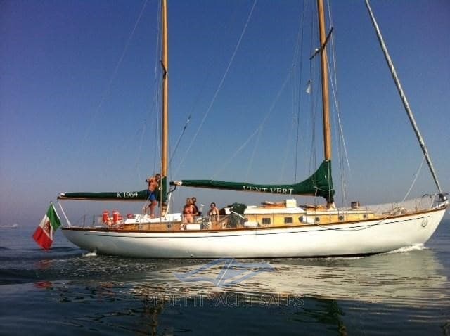 Custom Bermudian Ketch - Interior View Custom Bermudian Ketch - Interior View