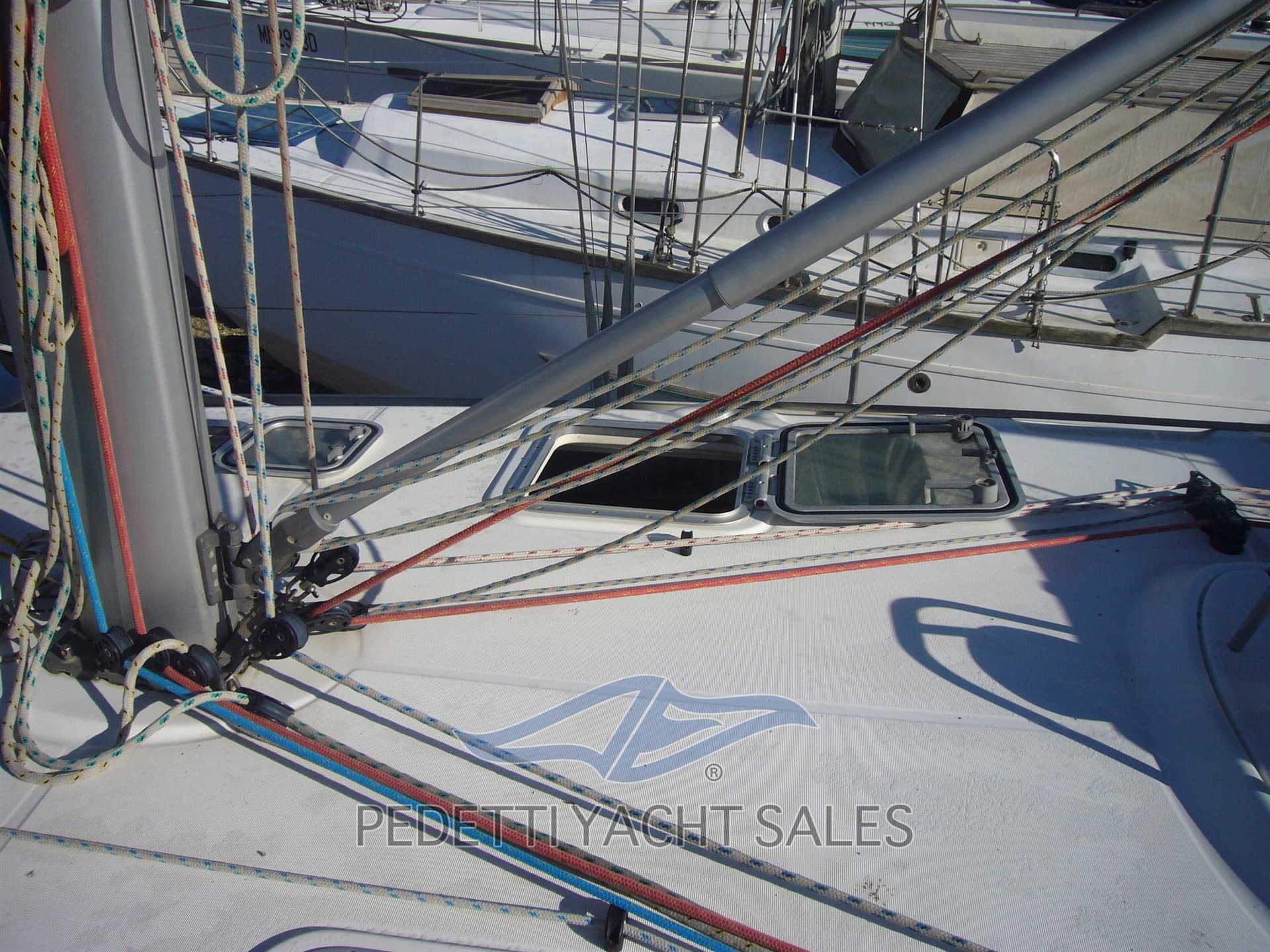 Jeanneau SUN ODYSSEY 43 usato - foto hero 10