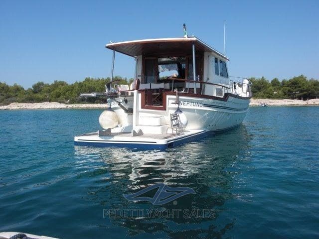 Menorquin Menorquin 160 Hard Top - Detail View 1 Menorquin Menorquin 160 Hard Top - Detail View 1