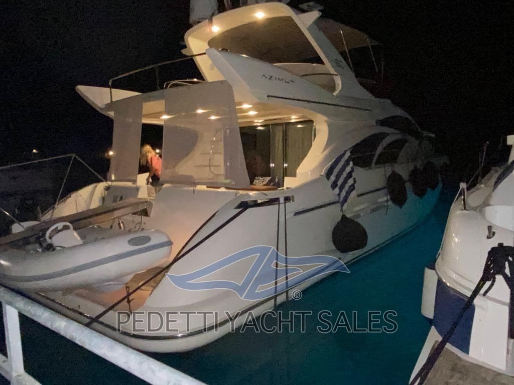 Azimut Az 50 - Interior View Azimut Az 50 - Interior View